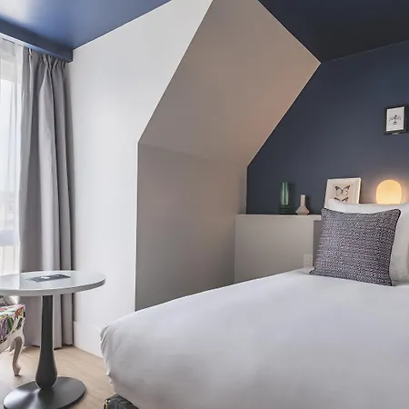 Отель Pavillon Saint Augustin 3*