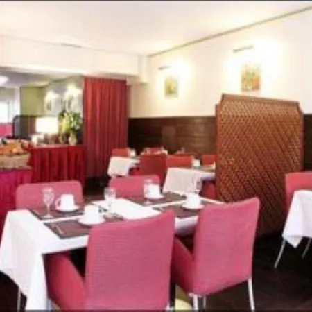 Pavillon Saint Augustin ホテル