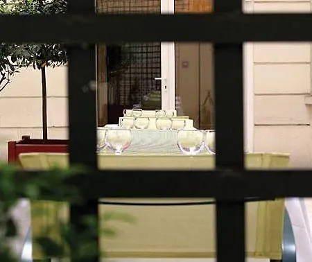 Pavillon Saint Augustin 3*